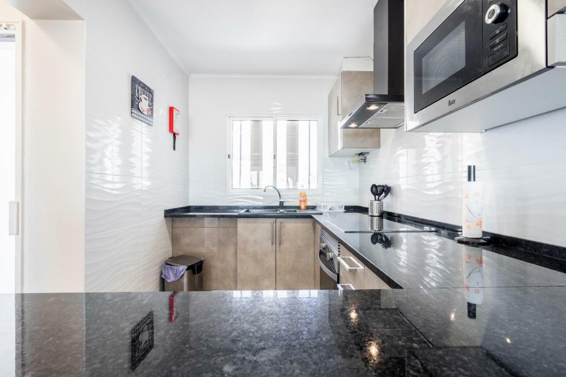 Vista Mar E Terra Apartment อัลบูเฟรา ภายนอก รูปภาพ